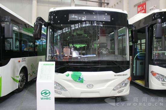 國創(chuàng)武客展示的華中牌11米純電動城市客車 (1).jpg