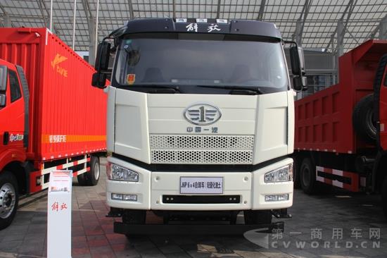 解放J6P 6×4輕量化渣土車,310馬力 (2).jpg