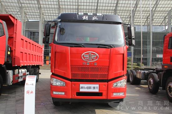 解放J6M 8×4輕量化自卸車 (3).jpg