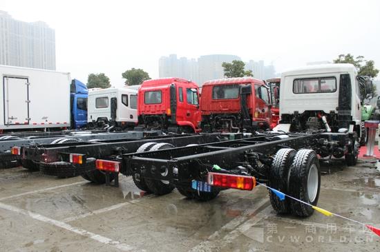 現(xiàn)場展車 (6).jpg