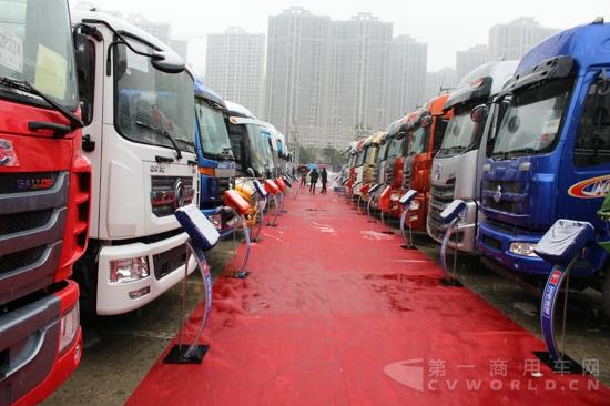 現(xiàn)場展車 (7).jpg