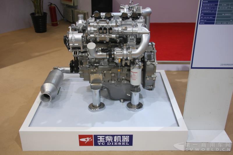 玉柴展出的4FAN系列發(fā)動(dòng)機(jī) (2).jpg
