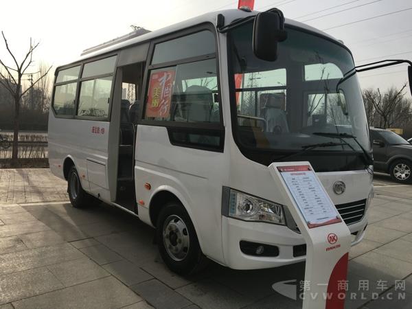 安凱HFF6629KEVB純電動中巴2.jpg