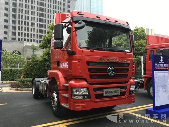 陜汽德龍新M3000 4×2牽引車(chē).jpg