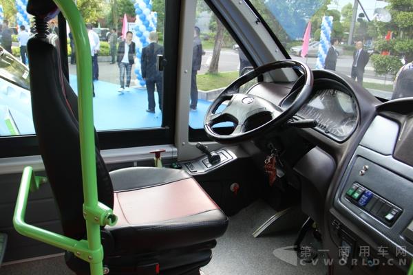 恒通恒星系列純電動(dòng)客車CKZ6680HBEV (4).jpg