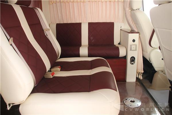星銳旅居車(chē) (21).jpg