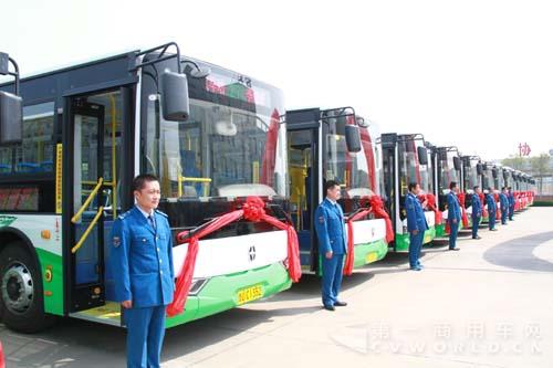 亞星新能源客車.jpg