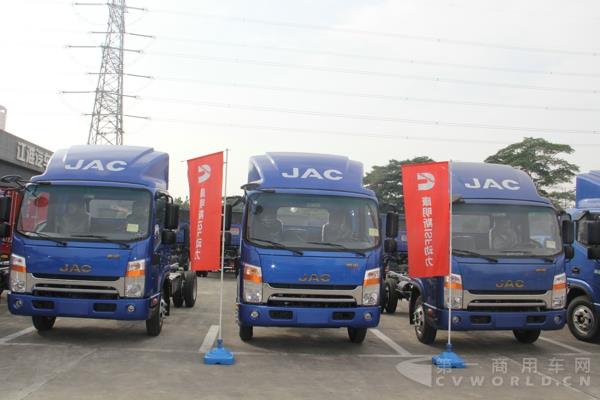 搭載康明斯ISF動(dòng)力的江淮帥鈴.jpg