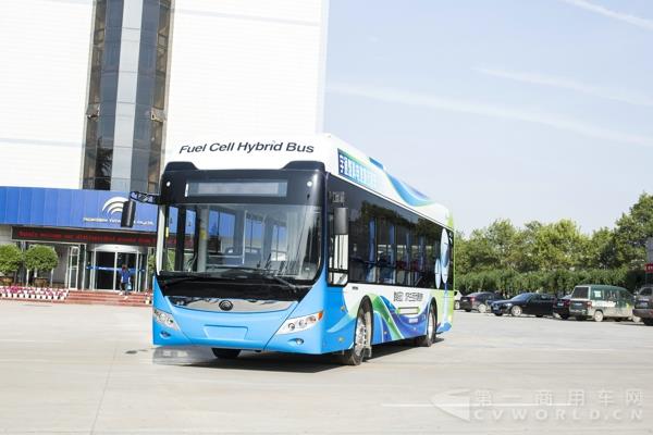 宇通燃料電池客車.jpg