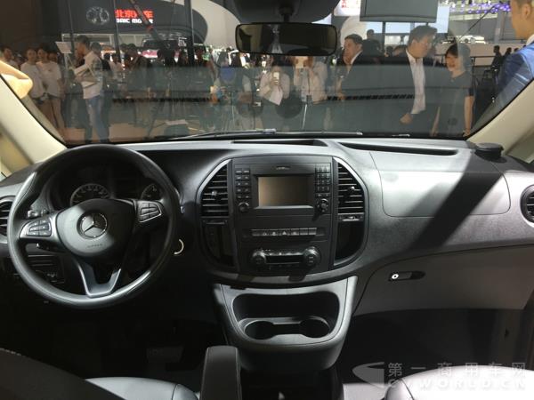 奔馳 New Vito 5.jpg 奔馳 New Vito 5.jpg