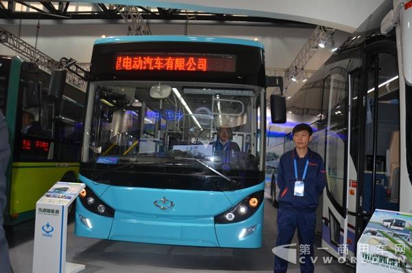 SDL6125EVG1型純電動公交車.jpg