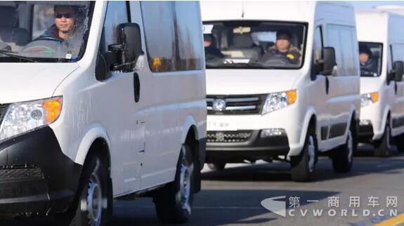 漲姿勢！冬季怎么開車更省油4.jpg