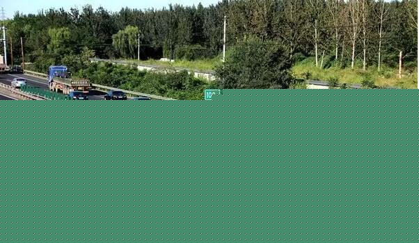 新治超標(biāo)準(zhǔn)31噸觸及生存底線 8×4車主強(qiáng)烈要求36噸！.jpg