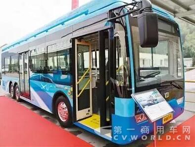 輪邊驅(qū)動技術(shù)客車.jpg