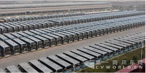 積壓的新能源商用車(chē).jpg
