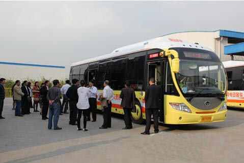 恒通快充純電動(dòng)客車.jpg