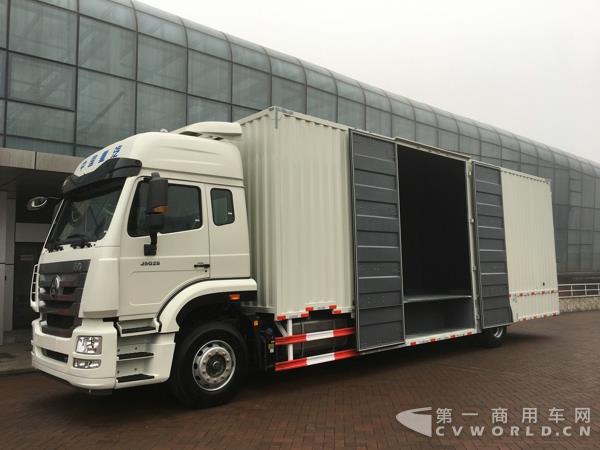 豪瀚J5G 4×2 廂式車 3.jpg 豪瀚J5G 4×2 廂式車 3.jpg