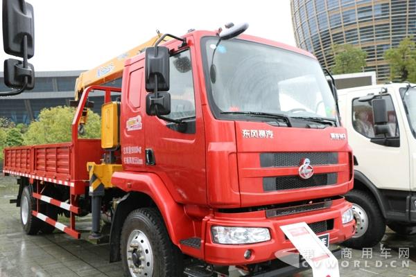 乘龍M3 4X2隨車吊 (2).jpg