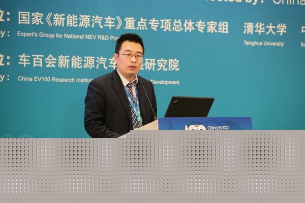 國(guó)家電動(dòng)客車電控與安全工程技術(shù)研究中心副主任李飛強(qiáng).jpg