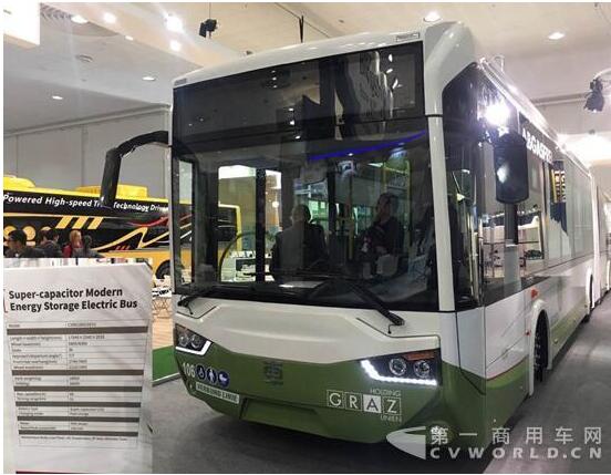 中車發(fā)布的18米純電動(dòng)巴士新品，采用微宏LpTO鈦酸鋰電池.jpg