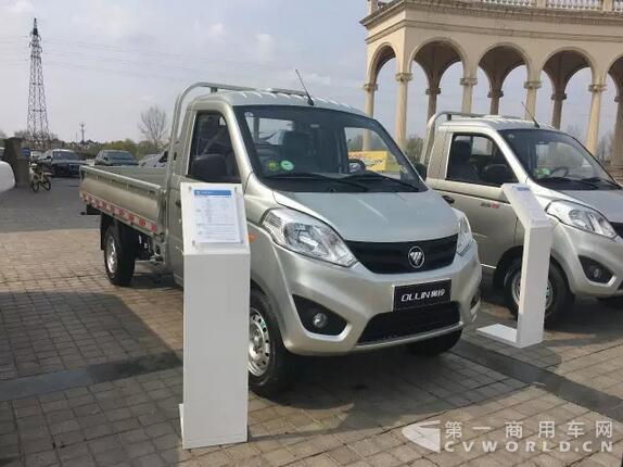 現(xiàn)場(chǎng)展車(chē)（奧鈴T3微卡）.jpg