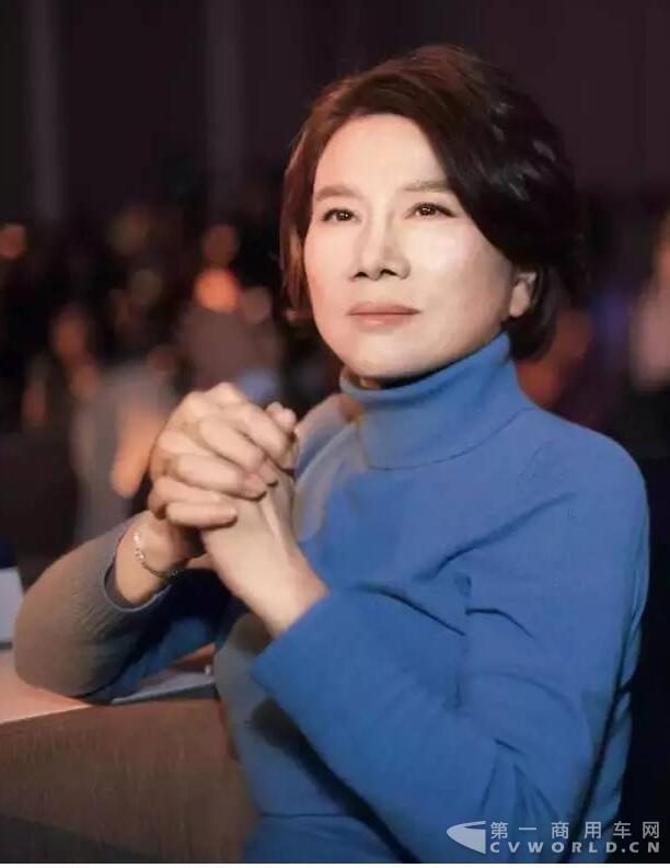 董明珠1.jpg