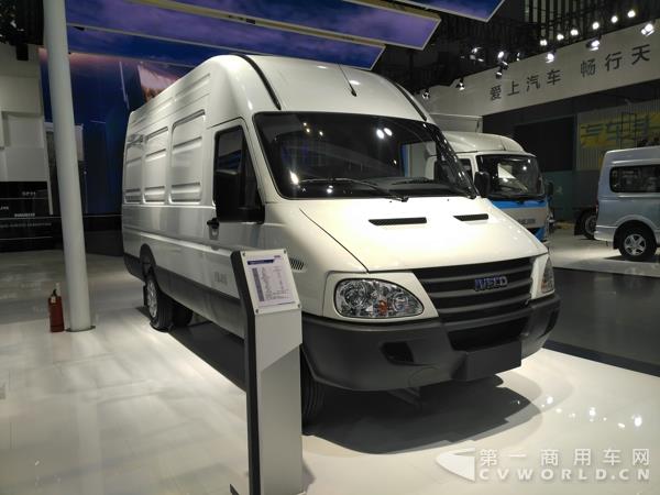 南京依維柯:power daily 經(jīng)典版EV42純電動廂式運輸車(藍牌)3.jpg 南京依維柯:power daily 經(jīng)典版EV42純電動廂式運輸車(藍牌)3.jpg