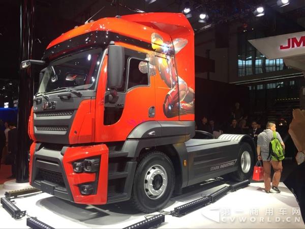 江鈴4×2鋼鐵俠涂裝車2.jpg