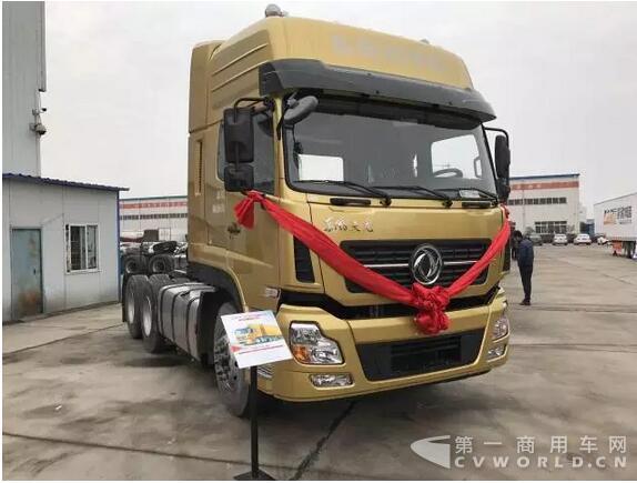 東風天龍啟航版450馬力牽引車.jpg
