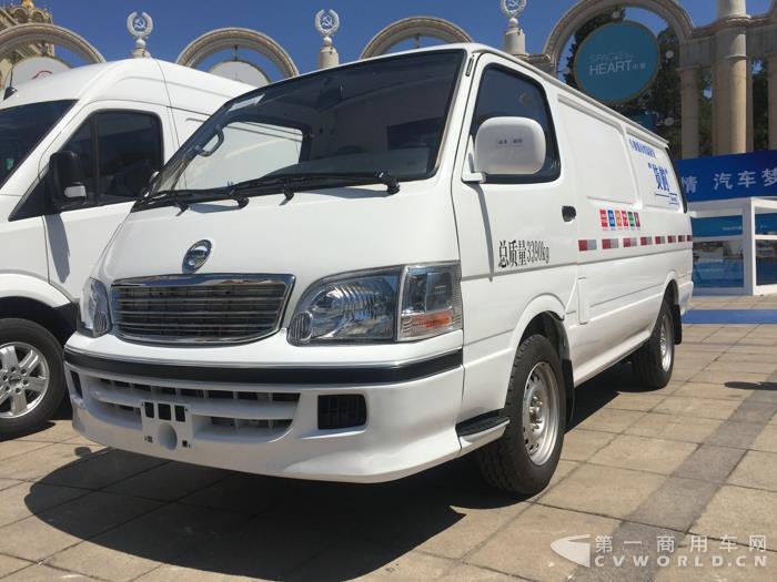 南京金龍開沃D09純電動(dòng)物流車23.jpg