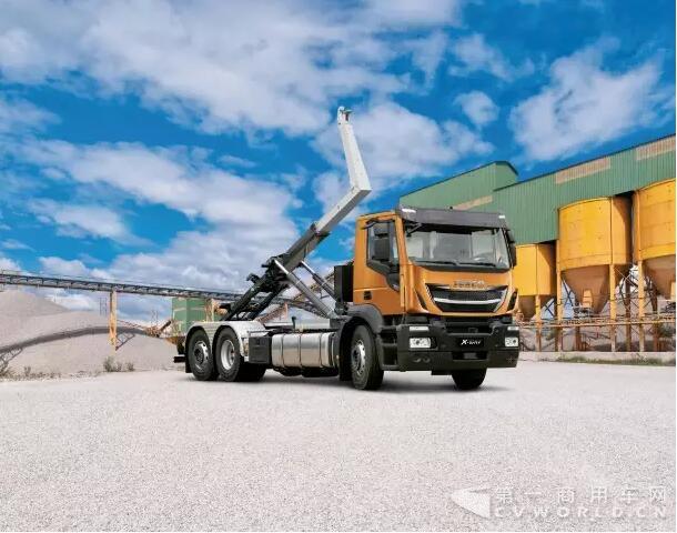 依維柯家族來新成員！Stralis X-WAY全新輕量化工地卡車首次揭開面紗3.jpg