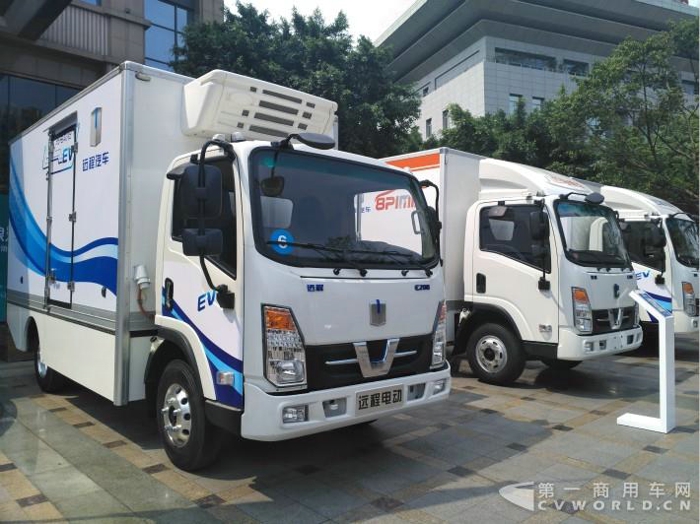 83kWh超大容量 280KM續(xù)航里程 吉利遠程純電動輕卡售價30萬起.jpg