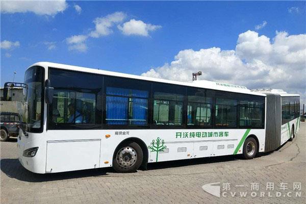 開沃18米純電動(dòng)公交首秀深圳巴士.jpg