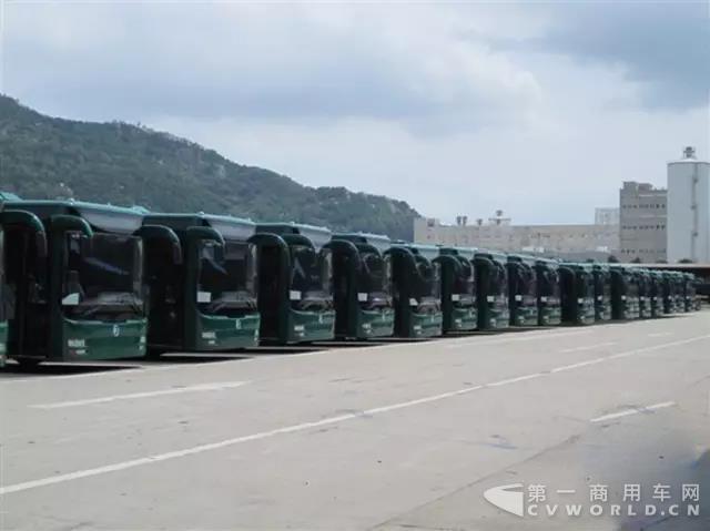 8月8日，國內(nèi)最早一批新能源客車已運(yùn)營滿8年！.jpg