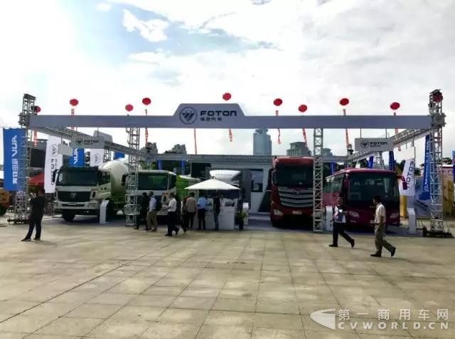 綻放“中國制造”之美 福田汽車攜重點產(chǎn)品亮相“中國—東盟博覽會”1.jpg