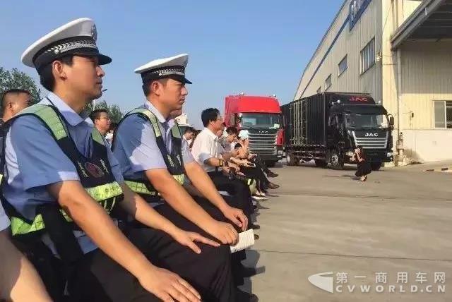江淮平安行第二季”再度啟航2.jpg