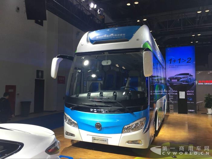 福田歐輝8.5米氫燃料電池客車.jpg