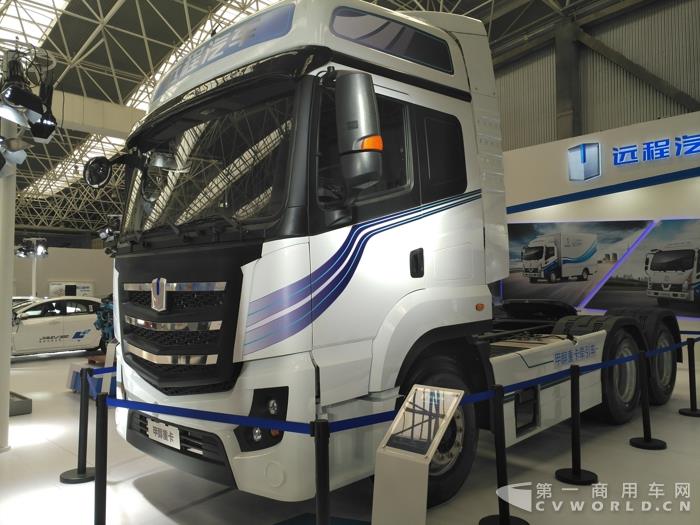 吉利甲醇重卡牽引車2.jpg