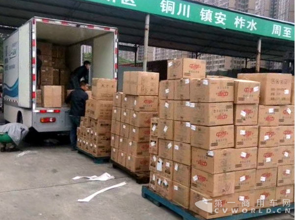 新能源趨勢已定 吉利純電動車交付多臺6.png