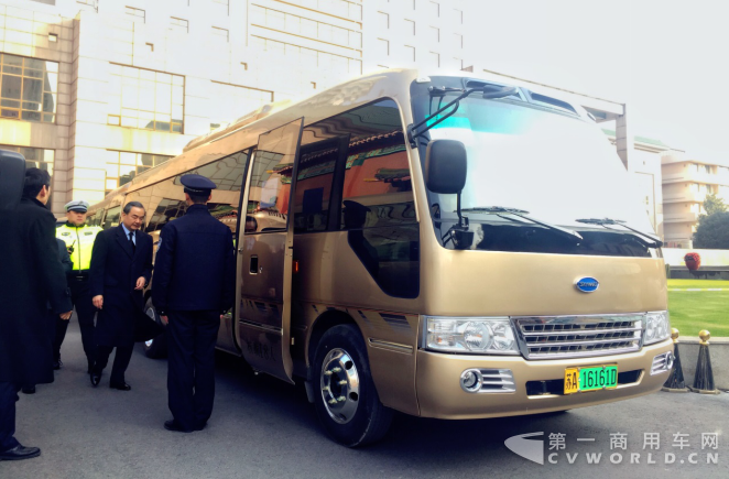 開沃純電動公務(wù)車服務(wù)國家公祭儀式.png