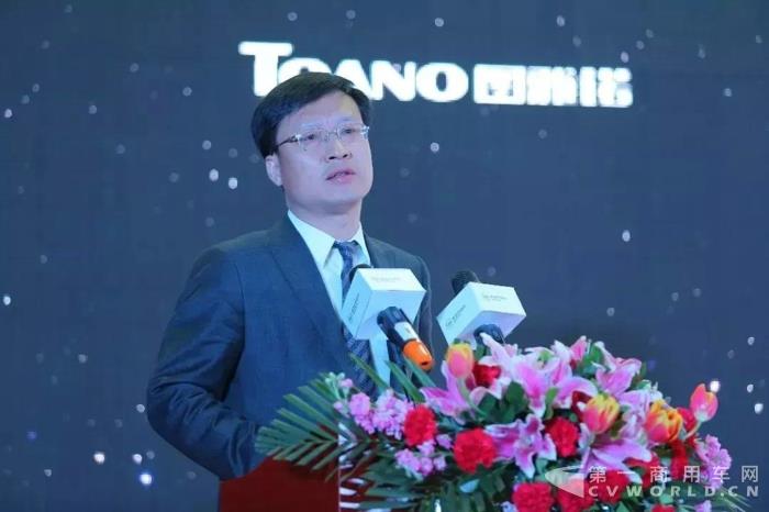 輕型商用車事業(yè)本部商務汽車業(yè)務總裁.jpg