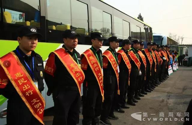 引領(lǐng)品質(zhì)公交新時(shí)代 福田歐輝助力北京交通品質(zhì)升級(jí).jpg