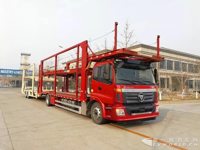 利器出鞘，歐曼中置軸轎運(yùn)車助力吉利新能源車輛運(yùn)輸6.jpg