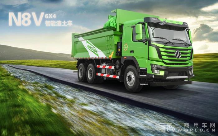 嘿！朋友 你看路上跑著的大運(yùn)重卡越來(lái)越多了2.jpg