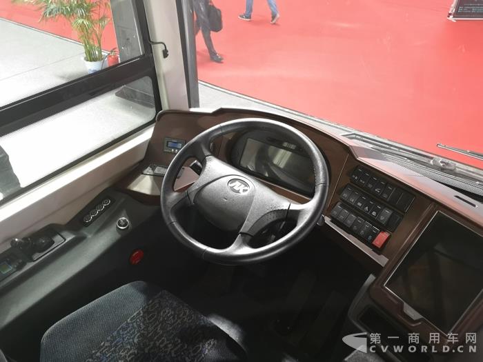 安凱第六代純電動客車7.jpg