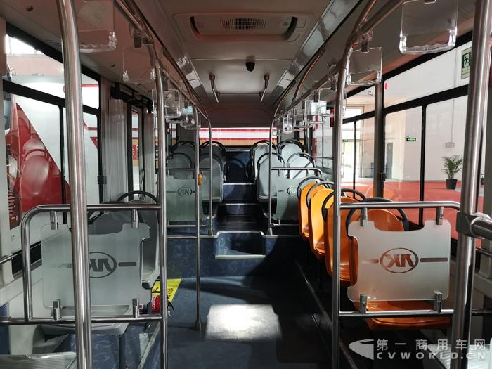 安凱氫燃料客車3.jpg