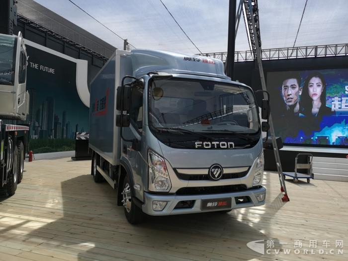 奧鈴廂式運輸車2.jpg