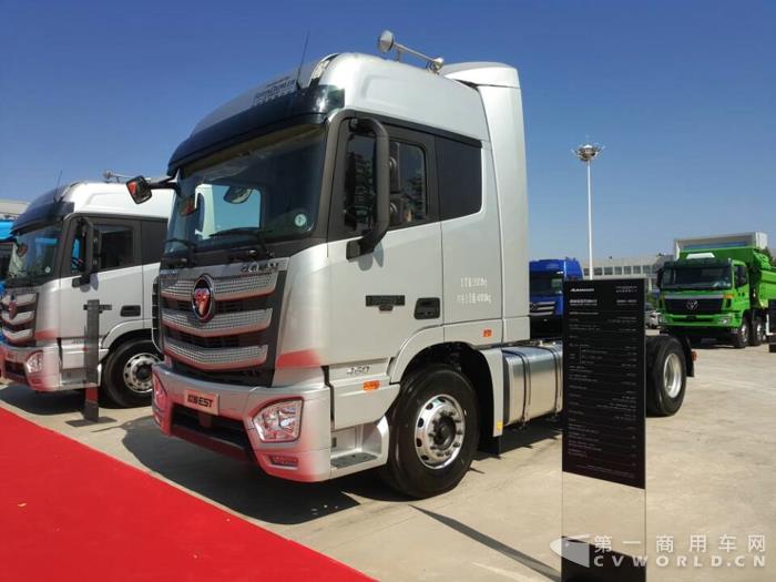歐曼6X4超級卡車.jpg