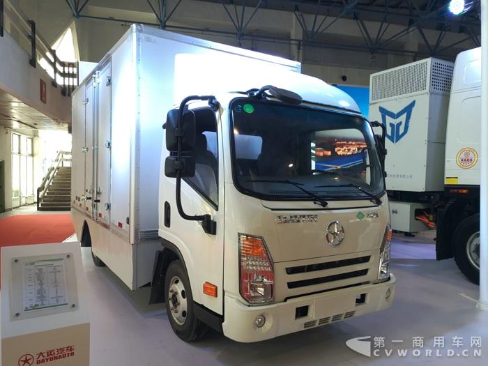 大運(yùn)純電動(dòng)廂式運(yùn)輸車(chē).jpg