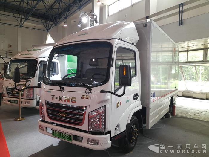 唐駿k1純電動廂式物流車1.jpg